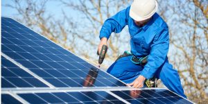 Installation Maintenance Panneaux Solaires Photovoltaïques à La Salette-Fallavaux